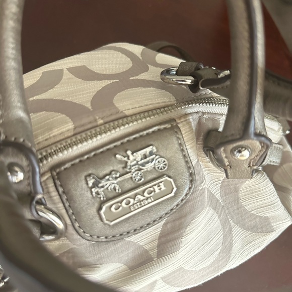 Coach Madison B1182-17000 Khaki Satchel Bag - Picture 6 of 11